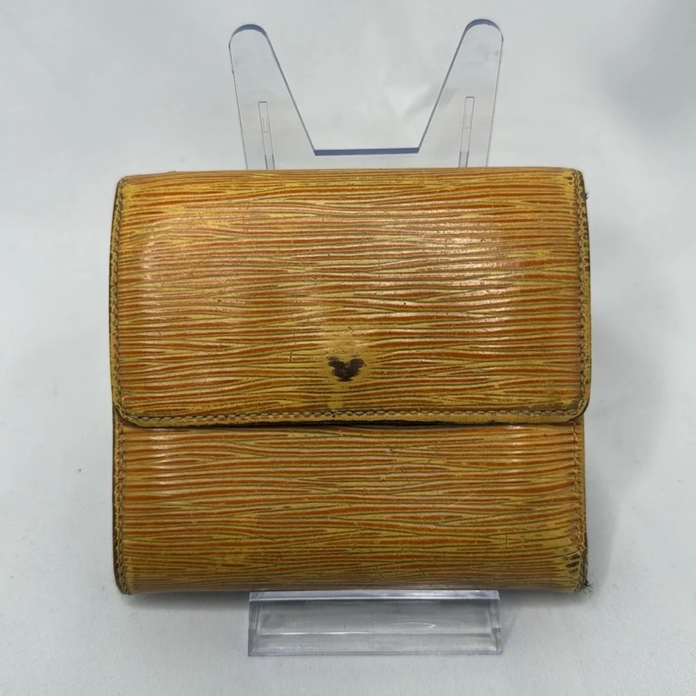 Louis Vuitton Tri-Fold Yellow/Purple Epi Leather Wallet | Unisex | Pre-Owned |